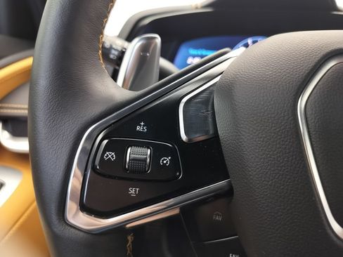 Used 2021 Chevrolet Corvette Stingray Preferred Cpe w/ Battery Protection Package RWD image 11