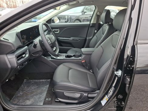 New 2026 Kia K4 EX image 12