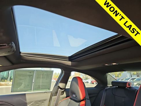 Used 2025 BMW M2 w/ Lighting Package image 28