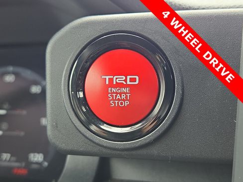 Used 2024 Toyota Tacoma TRD Off-Road AWD/4WD image 20