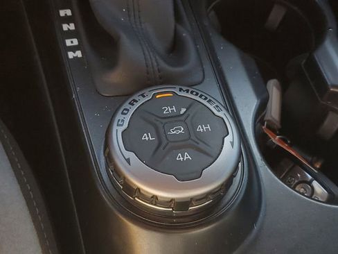 Used 2023 Ford Bronco Black Diamond image 32