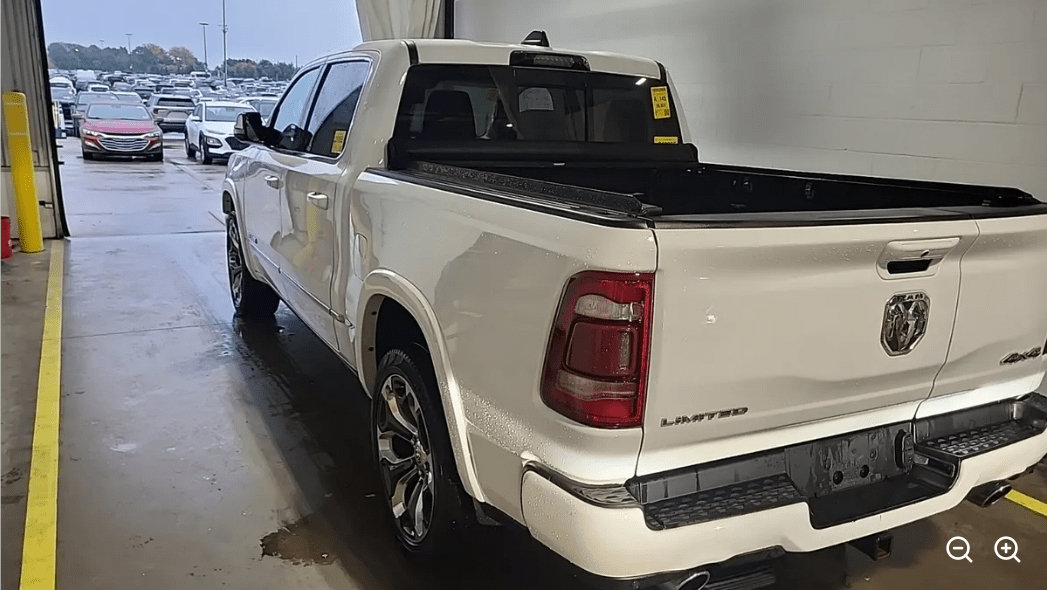 Used 2024 RAM 1500 Limited AWD/4WD image 4