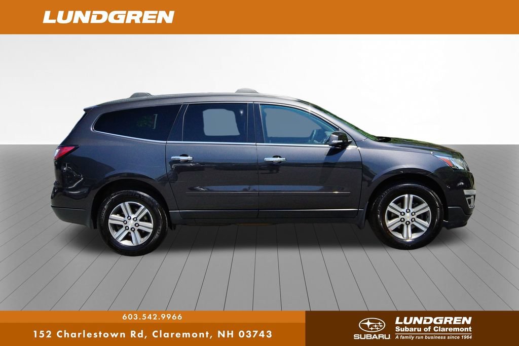 Used 2015 Chevrolet Traverse LT w/ Traveler's Package FWD image 2