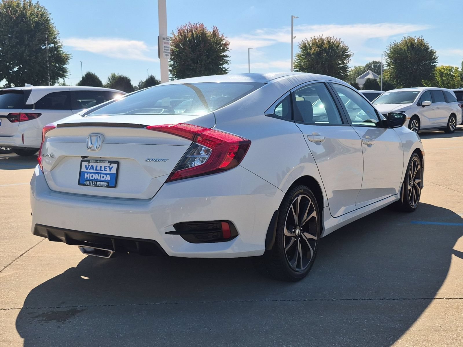 Used 2019 Honda Civic Sport image 6