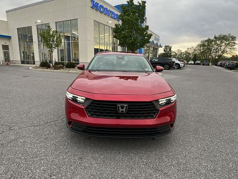 Certified 2024 Honda Accord EX image 9