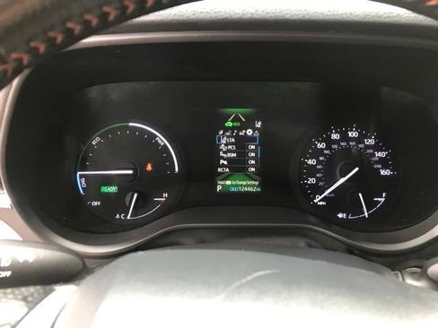 Certified 2022 Toyota Sienna XSE w/ XSE Plus Package image 12