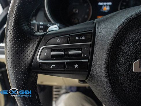Used 2023 Kia Stinger GT-Line w/ Sun & Sound Package AWD/4WD image 16
