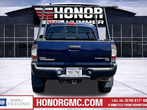 Used 2012 Toyota Tacoma PreRunner w/ TRD Sport Pkg RWD image 5