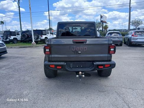Used 2021 Jeep Gladiator Rubicon w/ Safety Group AWD/4WD image 3