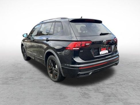 Used 2022 Volkswagen Tiguan SE R-Line image 6