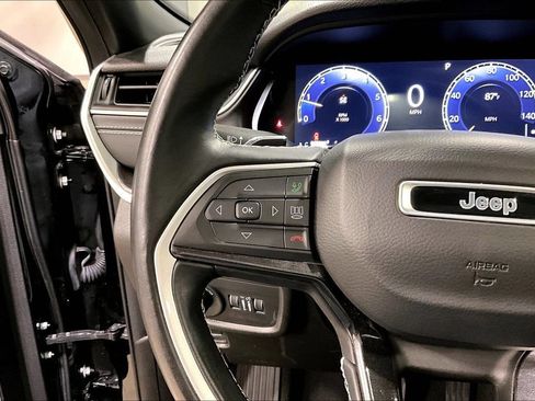 Used 2021 Jeep Grand Cherokee L Laredo AWD/4WD image 11