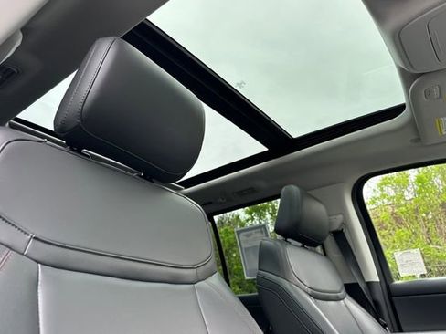 Used 2025 Ford Expedition Max Active image 16