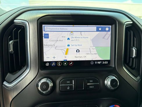 Used 2020 GMC Sierra 2500 Denali w/ Denali Ultimate Package AWD/4WD image 12