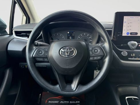 Used 2024 Toyota Corolla LE FWD image 26