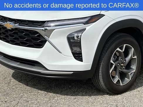 Certified 2024 Chevrolet Trax LT w/ Driver Confidence Package FWD image 10