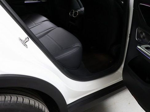 Certified 2026 Mercedes-Benz GLC 300 4MATIC image 32