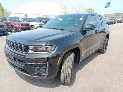 New 2026 Jeep Grand Cherokee Altitude