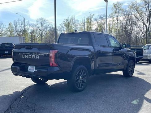 Used 2023 Toyota Tundra Platinum image 5