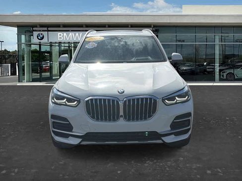 Used 2023 BMW X5 xDrive40i AWD/4WD image 2