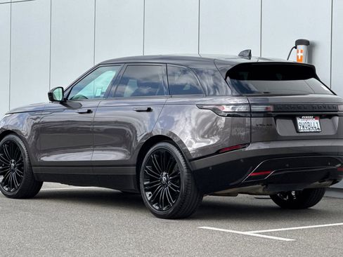 Certified 2026 Land Rover Range Rover Velar Dynamic SE AWD/4WD image 3
