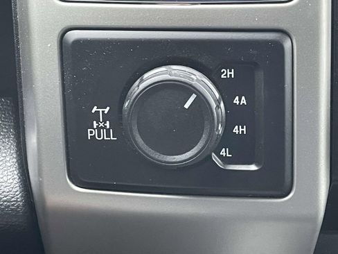 Used 2020 Ford F150 Lariat w/ FX4 Off-Road Package image 41