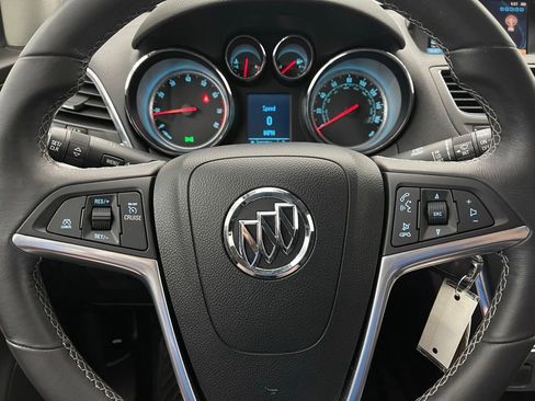 Used 2014 Buick Encore Convenience FWD image 18