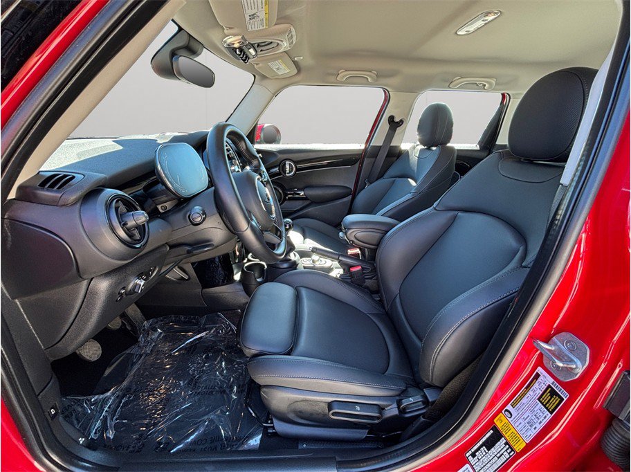 Used 2024 MINI Cooper S FWD image 2