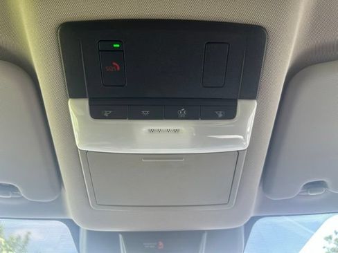 Used 2026 Nissan Rogue SV FWD image 40