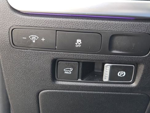 Used 2024 Hyundai Palisade Calligraphy image 24