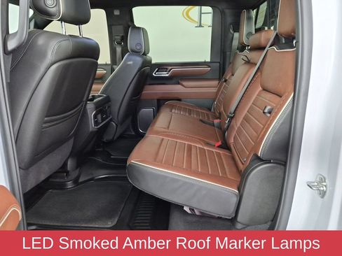 Used 2025 GMC Sierra 3500 Denali Ultimate AWD/4WD image 33