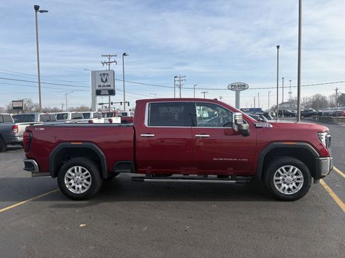 Used 2024 GMC Sierra 2500 SLT w/ SLT Premium Package image 25