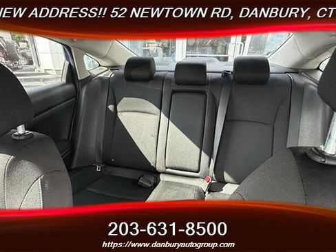 Used 2018 Honda Civic EX image 21
