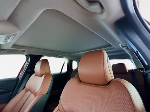 Used 2024 MAZDA CX-50 AWD 2.5 Turbo w/ Cargo Package image 15