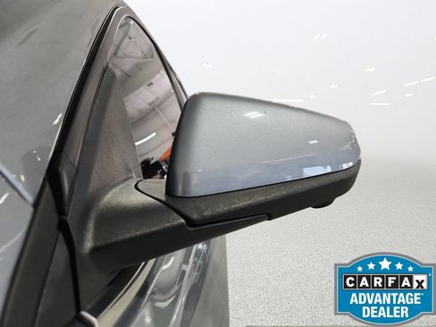 Used 2023 Chevrolet Equinox LT FWD image 36