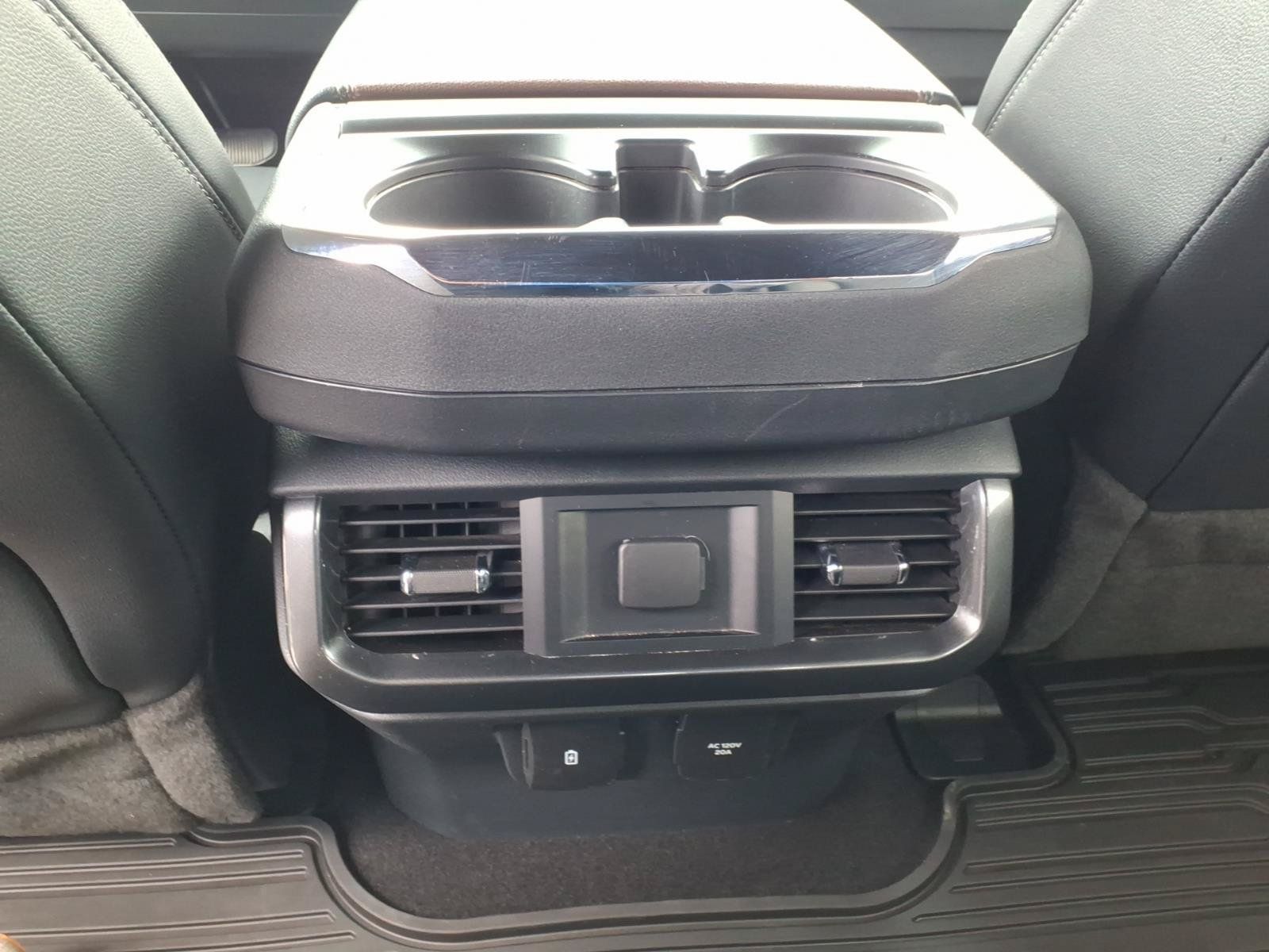 Certified 2023 Ford F150 Lariat AWD/4WD image 12