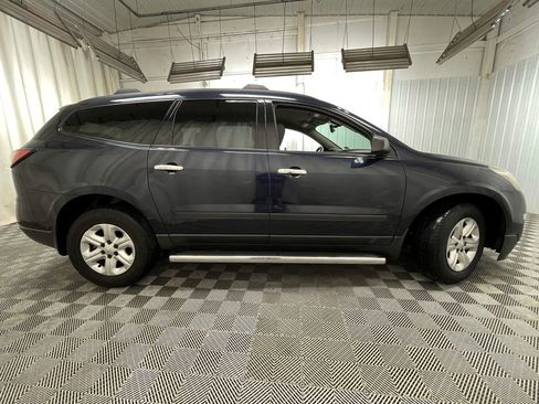 Used 2015 Chevrolet Traverse LS w/ LPO, 'HIT The Road' Package FWD image 18