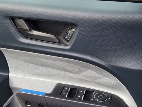 New 2026 Ford Maverick XLT image 15