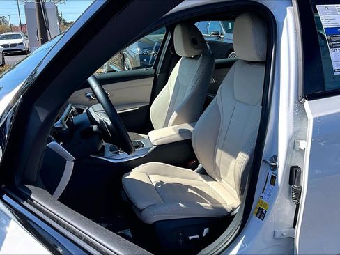 Used 2022 BMW 330e w/ Premium Package RWD image 8