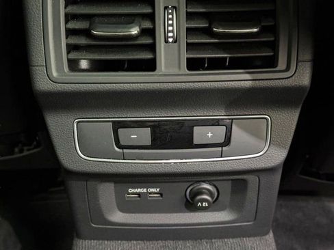 Used 2023 Audi SQ5 Premium Plus w/ Premium Plus Package AWD/4WD image 32
