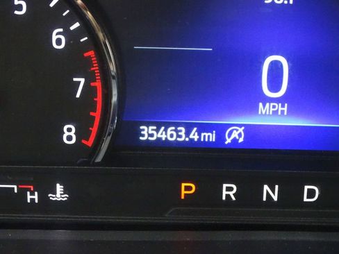 Used 2023 Ford Explorer Limited image 40