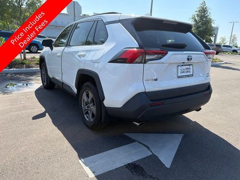 Used 2024 Toyota RAV4 XLE AWD/4WD image 3