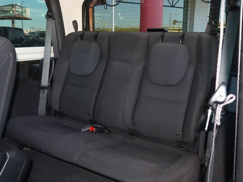 Used 2021 Jeep Wrangler Sport image 8