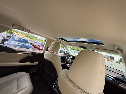 Used 2018 Lexus RX 350L Luxury w/ Accessory Package FWD image 32