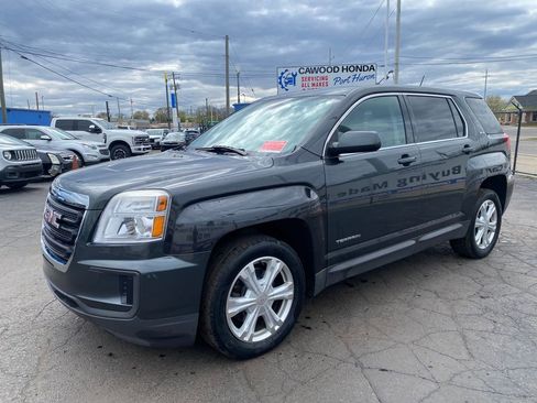 Used 2017 GMC Terrain SLE AWD/4WD image 7