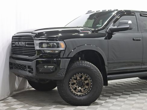 Used 2021 RAM 2500 Laramie w/ Night Edition image 3