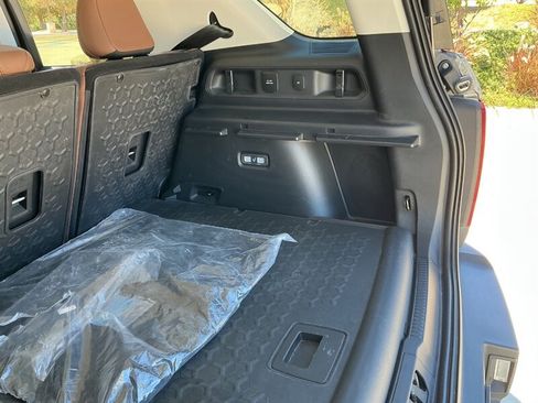 Used 2024 Ford Bronco Sport Badlands w/ Premium Package AWD/4WD image 38