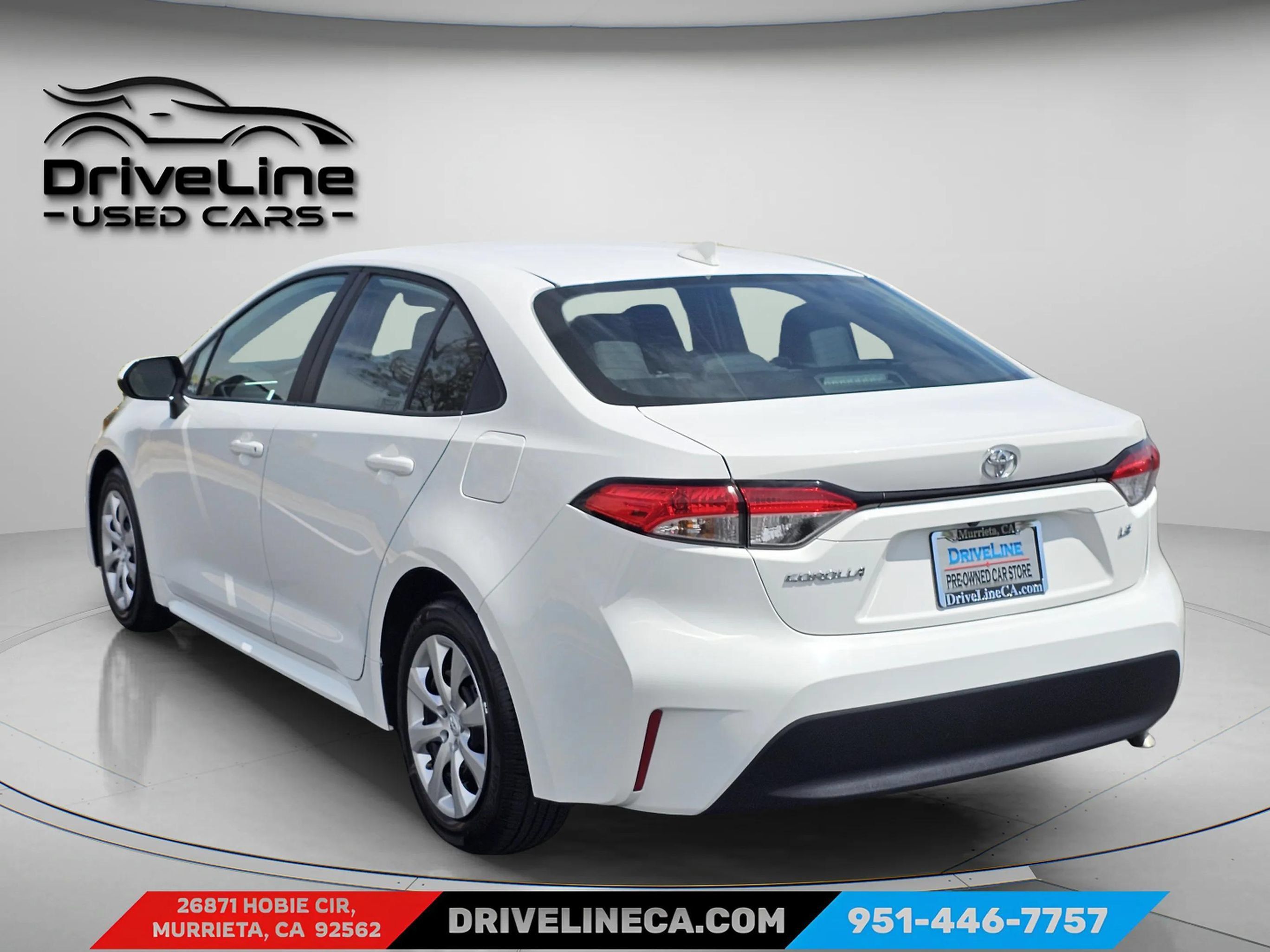 Used 2025 Toyota Corolla LE FWD image 8