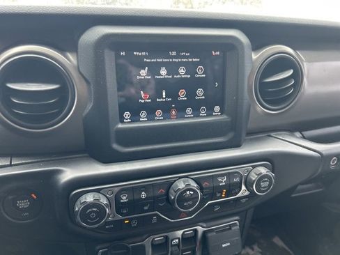 Used 2019 Jeep Wrangler Unlimited Sport S image 11