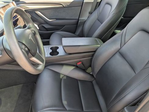 Used 2023 Tesla Model 3 Performance image 28