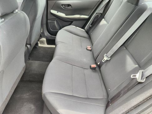 Used 2024 Nissan Sentra S FWD image 31
